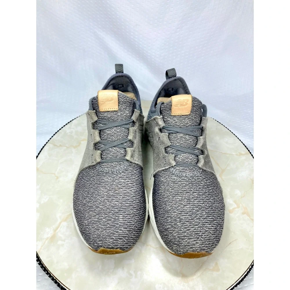 New Balance Fresh Foam Cruz MCRUZOS Running Shoes Mens 9 Gray Knit Suede Sneaker